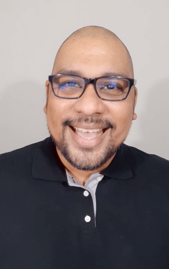 Alex Ávalos. Formador y especialista en servidores y Hosting VPS.